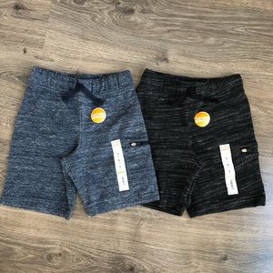 Bundle of Boys Jumping Beans zip-pocket shorts.